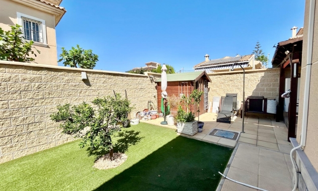 Propriété à vendre - Villa à vendre - Torrevieja - La Siesta