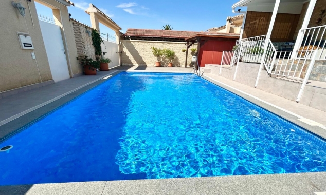 Propriété à vendre - Villa à vendre - Torrevieja - La Siesta
