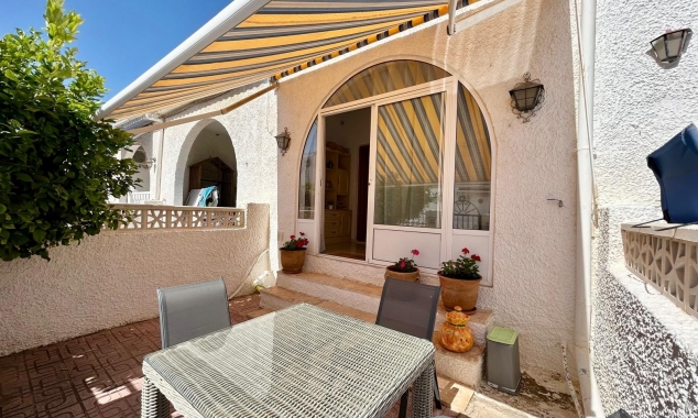 Property for sale - Townhouse for sale - Torrevieja - La Siesta