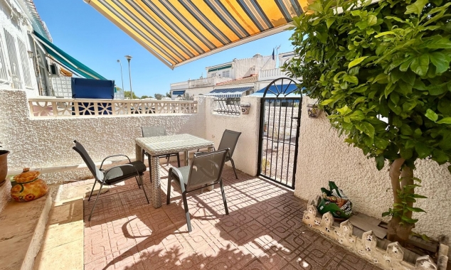 Property for sale - Townhouse for sale - Torrevieja - La Siesta