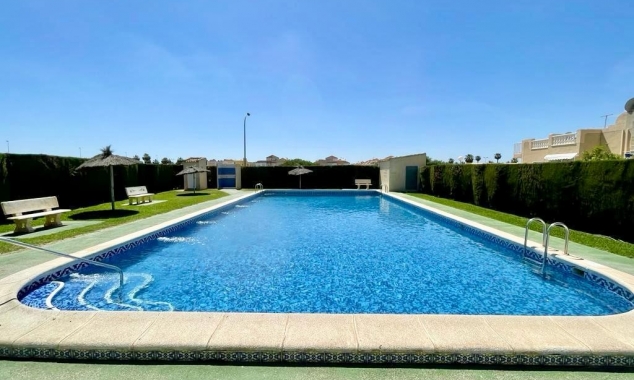 Eigendom verkocht - Bungalow te koop - Torrevieja - Paraje Natural