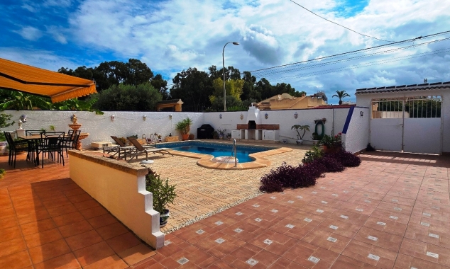 Propriété vendue - Villa à vendre - Torrevieja - La Siesta