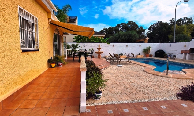 Propriété vendue - Villa à vendre - Torrevieja - La Siesta
