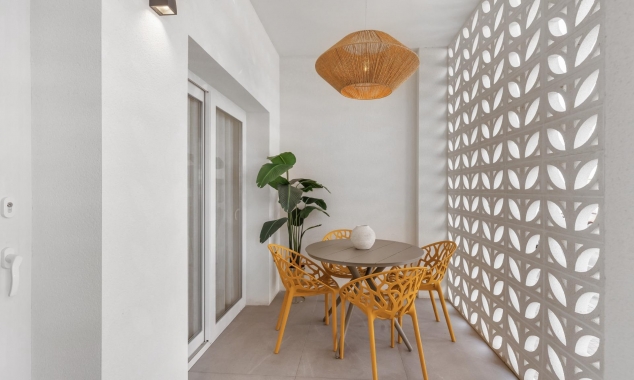 New Property for sale - Apartment for sale - Torrevieja - Playa Los Naufragos