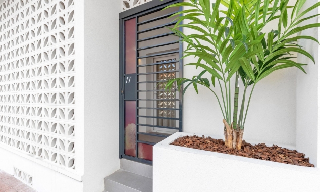 New Property for sale - Apartment for sale - Torrevieja - Playa Los Naufragos