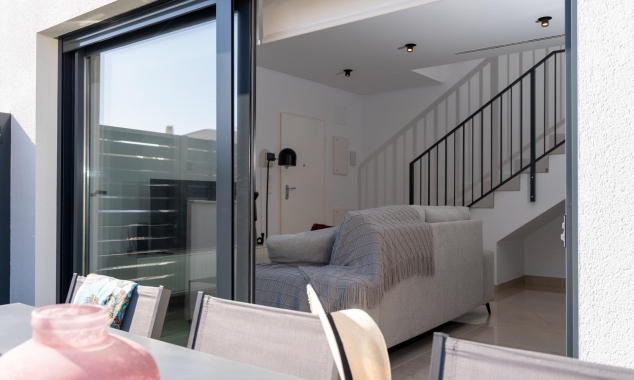 New Property for sale - Townhouse for sale - Gran Alacant - Gran Alacant central