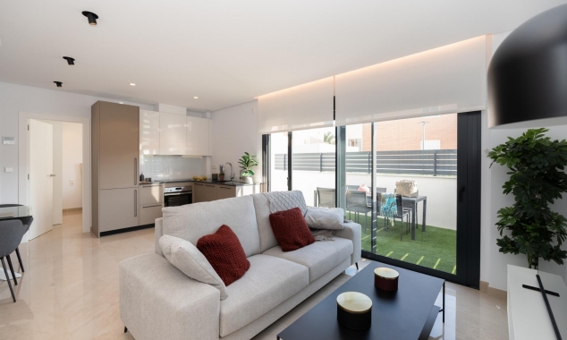 New Property for sale - Villa for sale - La Marina - El Pinet