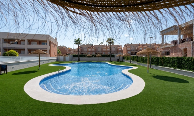 Nueva propiedad en venta - Casa adosada en venta - Gran Alacant