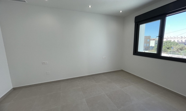 New Property for sale - Villa for sale - Almoradi - Heredades