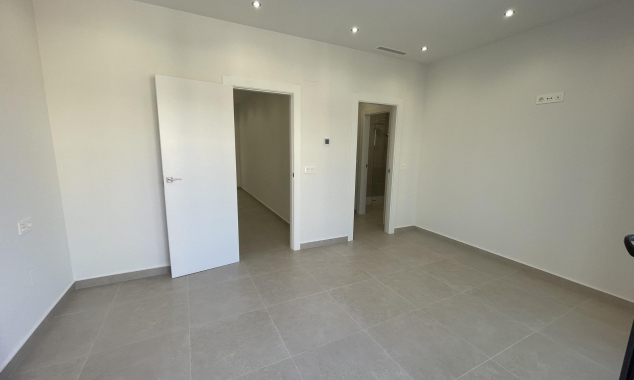 New Property for sale - Villa for sale - Almoradi - Heredades