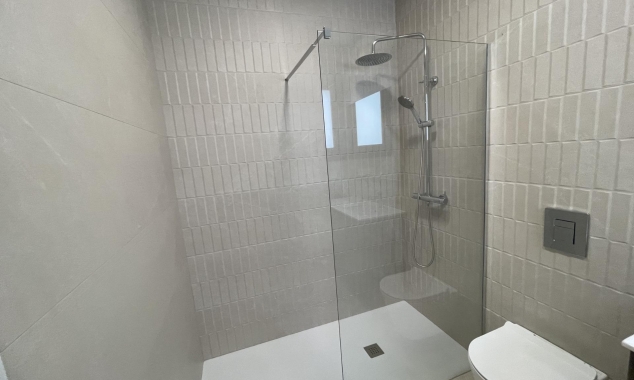 New Property for sale - Villa for sale - Almoradi - Heredades