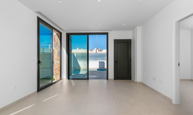 New Property for sale - Bungalow for sale - Pilar de la Horadada - Parque del Mediterraneo