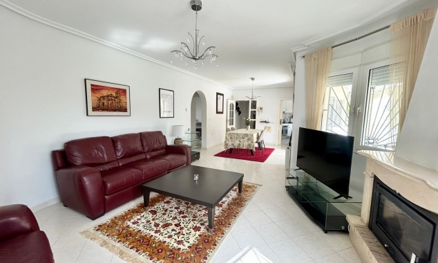 Property for sale - Villa for sale - Torrevieja - San Luis