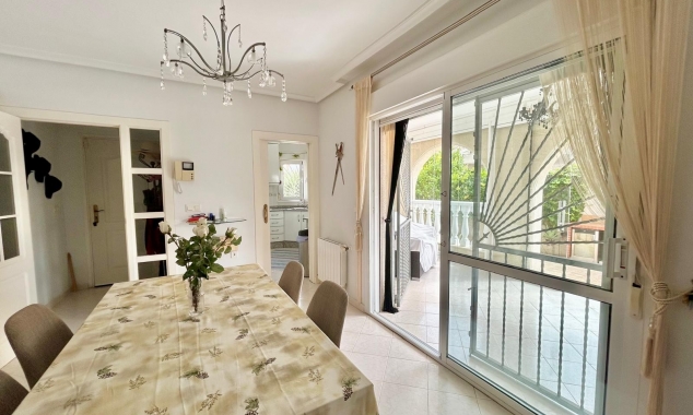 Property for sale - Villa for sale - Torrevieja - San Luis