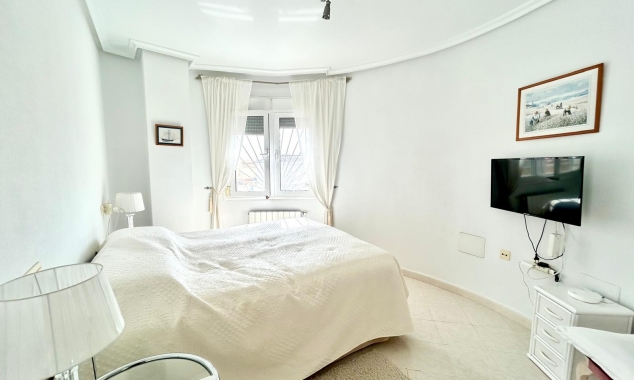 Property for sale - Villa for sale - Torrevieja - San Luis