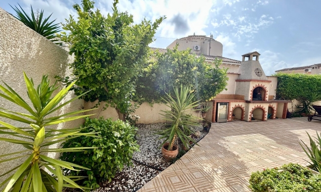 Property for sale - Villa for sale - Torrevieja - San Luis