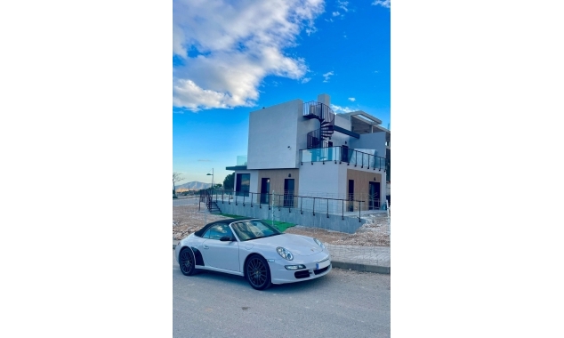 Nueva propiedad en venta - Casa adosada en venta - Polop - Urbanizaciones