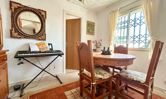 Property for sale - Villa for sale - Torrevieja - La Siesta