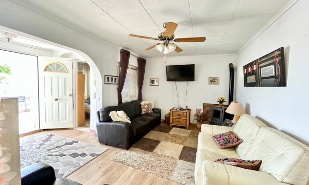 Property for sale - Villa for sale - Torrevieja - La Siesta