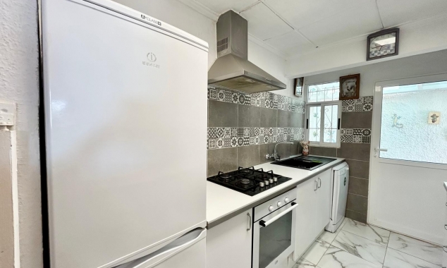 Property for sale - Villa for sale - Torrevieja - La Siesta