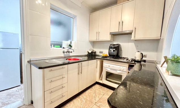 Property for sale - Bungalow for sale - Torrevieja - La Siesta