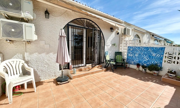 Property for sale - Bungalow for sale - Torrevieja - La Siesta