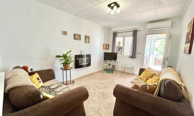 Property for sale - Bungalow for sale - Torrevieja - La Siesta