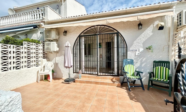 Property for sale - Bungalow for sale - Torrevieja - La Siesta