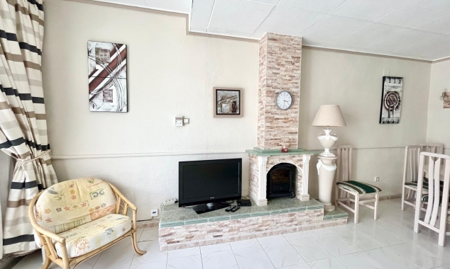 Propriété vendue - Maison de ville à vendre - Torrevieja - La Siesta