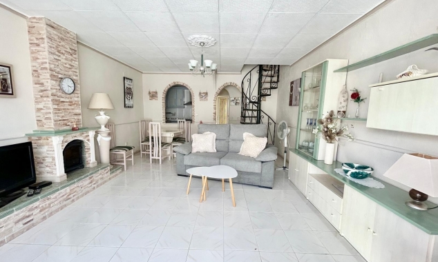 Propriété vendue - Maison de ville à vendre - Torrevieja - La Siesta