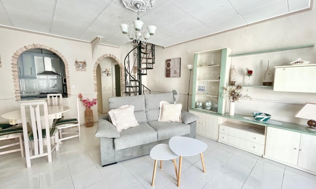 Propriété vendue - Maison de ville à vendre - Torrevieja - La Siesta