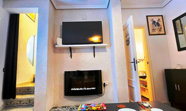 Te koop aangeboden onroerend goed - Rijtjeshuis te koop - Torrevieja - El Chaparral