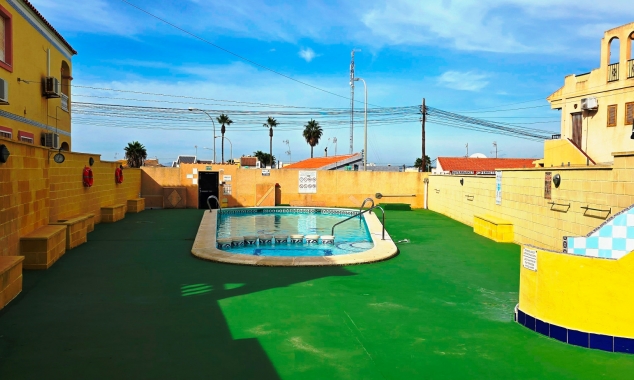 Te koop aangeboden onroerend goed - Rijtjeshuis te koop - Torrevieja - El Chaparral