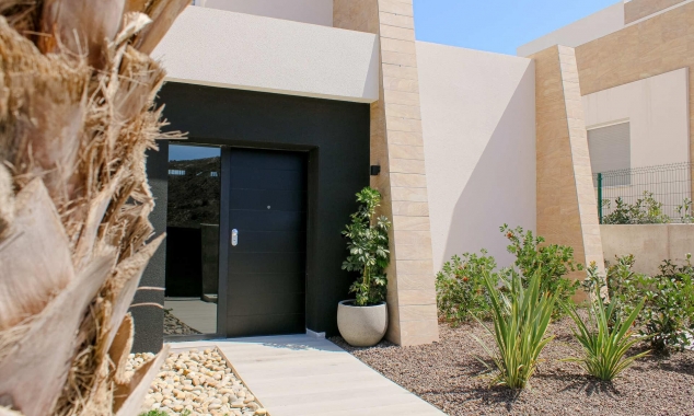 New Property for sale - Villa for sale - Algorfa - La Finca Golf