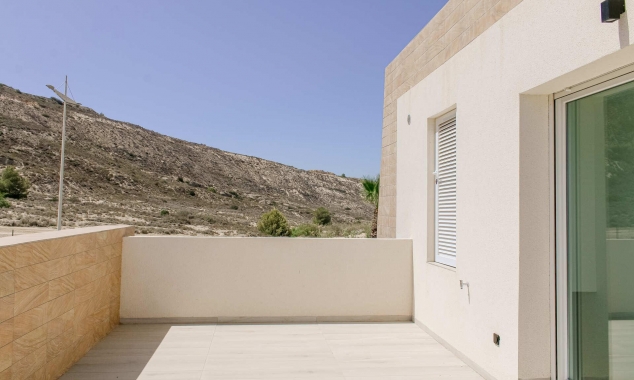 New Property for sale - Villa for sale - Algorfa - La Finca Golf
