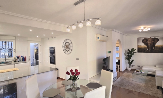 Property for sale - Villa for sale - Orihuela Costa - Los Dolses