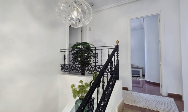 Property for sale - Villa for sale - Orihuela Costa - Los Dolses