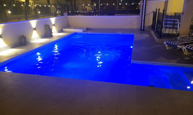 Property for sale - Villa for sale - Orihuela Costa - Los Dolses