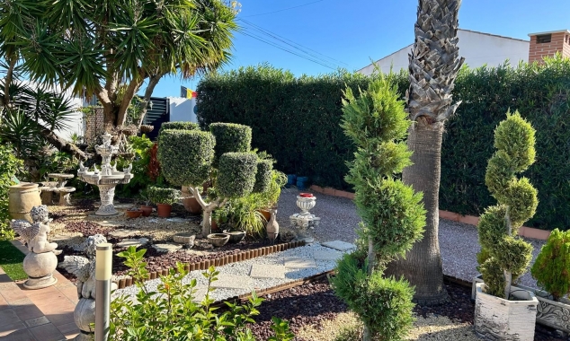 Property for sale - Villa for sale - Torrevieja - San Luis