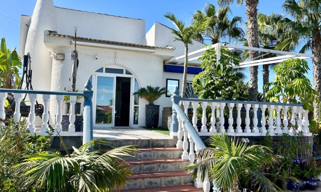 Property for sale - Villa for sale - Torrevieja - San Luis