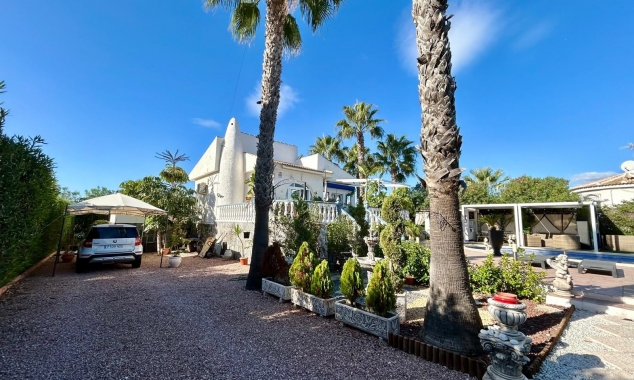 Property for sale - Villa for sale - Torrevieja - San Luis