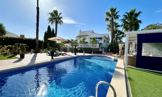 Property for sale - Villa for sale - Torrevieja - San Luis