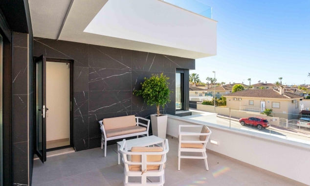 Nueva propiedad en venta - Villa en venta - Ciudad Quesada - Benimar