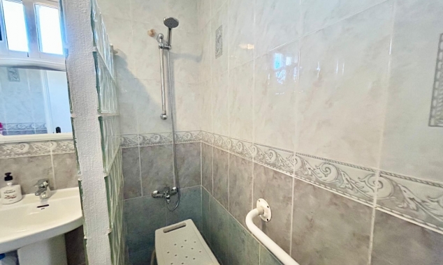 Property for sale - Bungalow for sale - Torrevieja - La Siesta