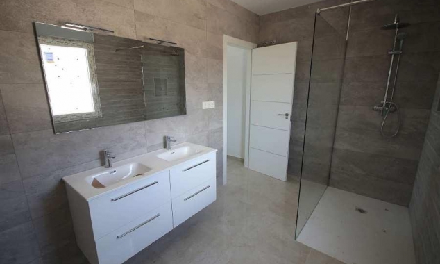 New Property for sale - Villa for sale - Pinoso - Camino Del Prado