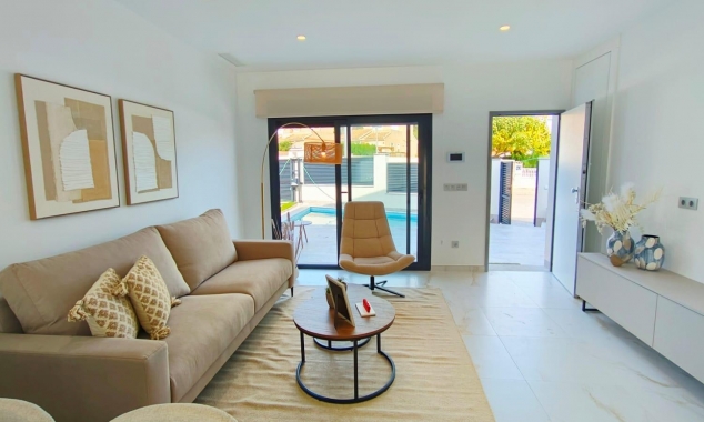 Nueva propiedad en venta - Villa en venta - Pilar de la Horadada - Campoverde