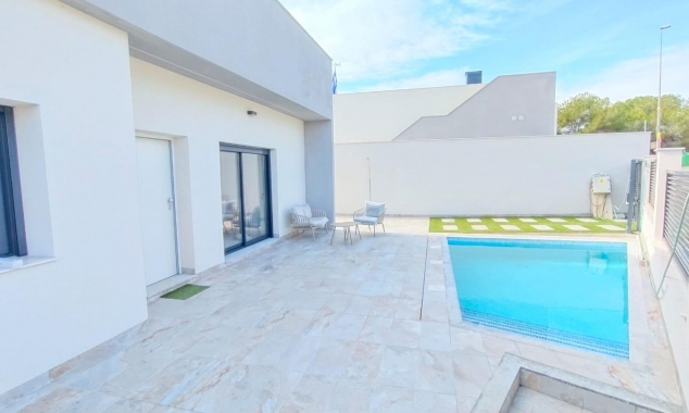 Nueva propiedad en venta - Villa en venta - Pilar de la Horadada - Campoverde