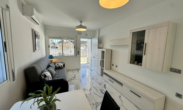 Property for sale - Bungalow for sale - Torrevieja - La Siesta