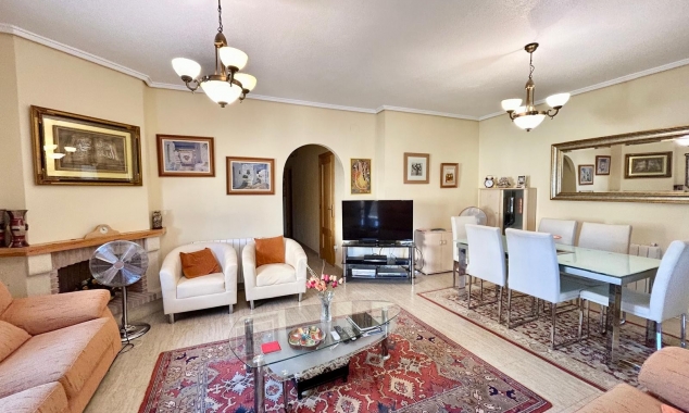 Property for sale - Villa for sale - Torrevieja - El Chaparral