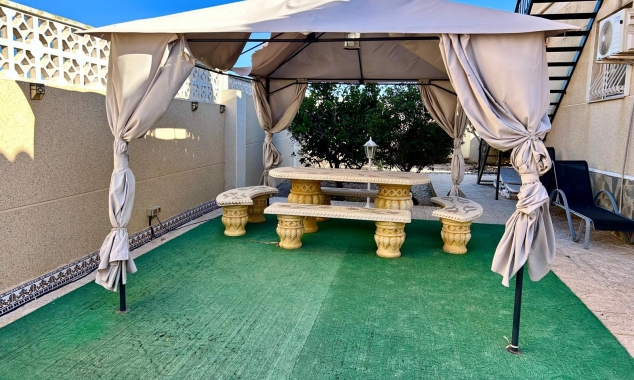 Property for sale - Villa for sale - Torrevieja - El Chaparral